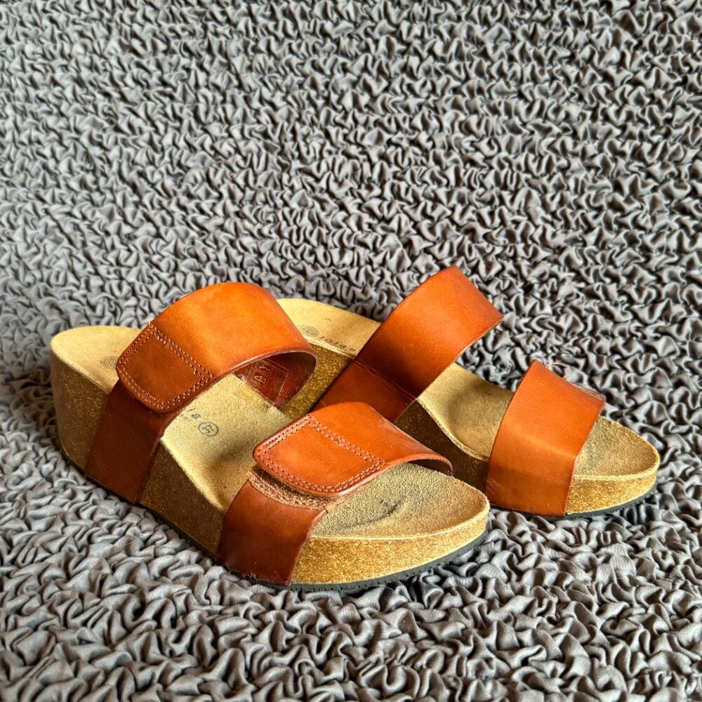 LOLA SABBIA Eric Michael Orange Leather Platform Wedge Sandal Size 6.5/37